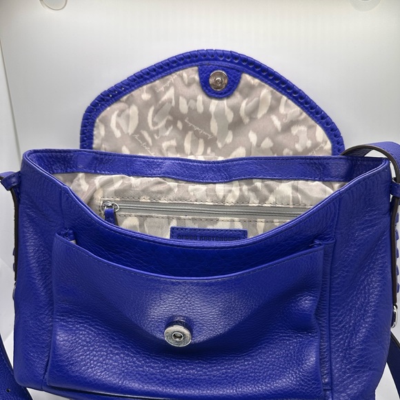 Aimee Kestenberg ALL FOR LOVE Crossbody Bag - Picture 7 of 9